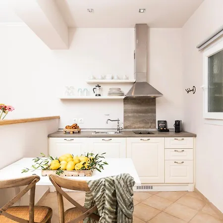 Alvia Hotel apartamentowy *