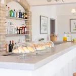 Alvia Aparthotel