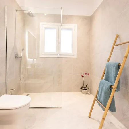 Alvia * קונטואקלי