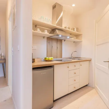 מלון דירות Alvia *