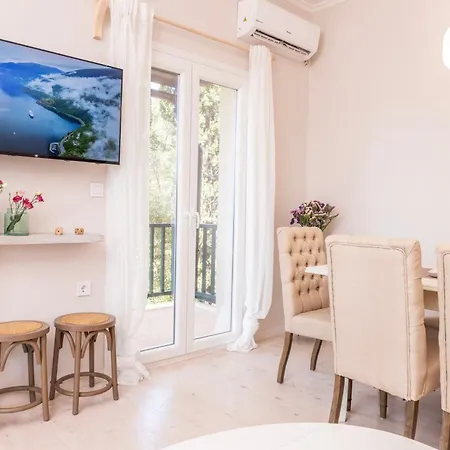 Alvia מלון דירות