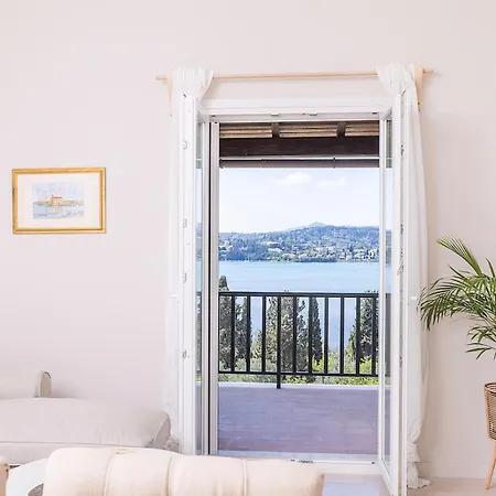 Alvia מלון דירות *